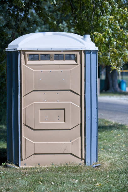 Affordable portable toilet rental in Bagdad, FL